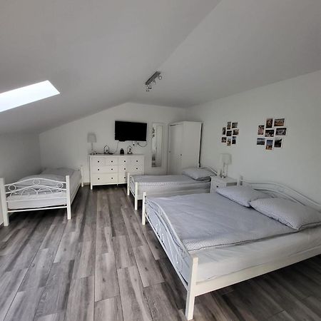 Pokoje Przy Zamku Podzamcze  Exterior foto
