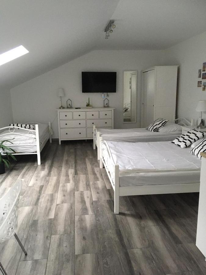 Pokoje Przy Zamku Podzamcze  Exterior foto